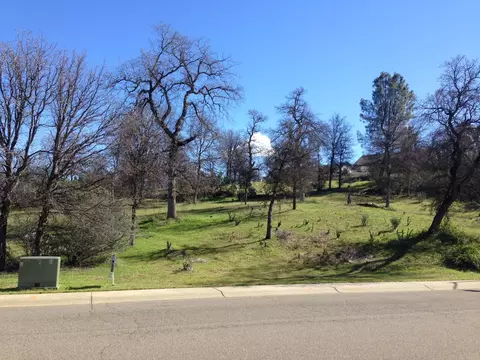 5673 Constitution Way, Redding, CA 96003 photo 3