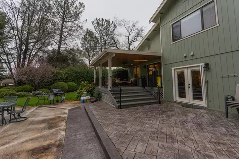 19084 Robledo Way, Redding, CA 96003 photo 37