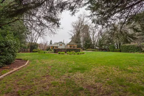 19084 Robledo Way, Redding, CA 96003 photo 44