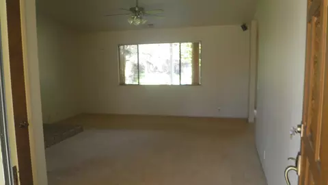 1426 Casa Vereda Way, Redding, CA 96003 photo 6