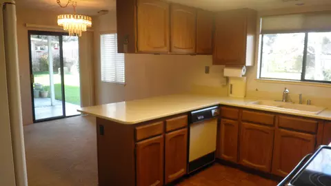 1426 Casa Vereda Way, Redding, CA 96003 photo 13