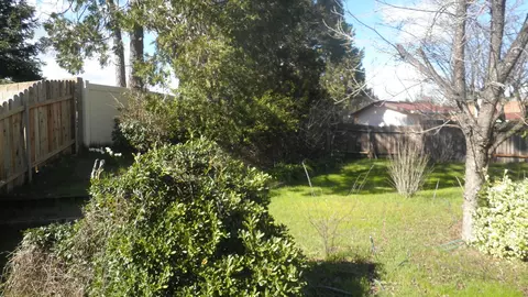 1426 Casa Vereda Way, Redding, CA 96003 photo 33
