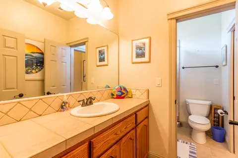 2314 Cumberland Dr, Redding, CA 96001 photo 41