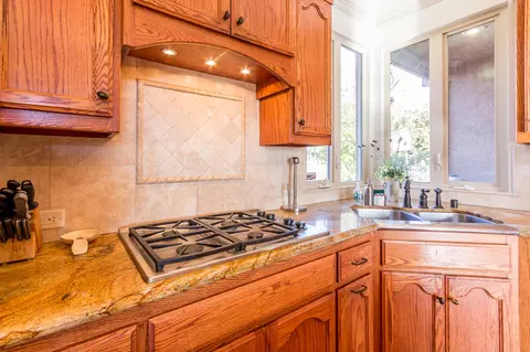 2314 Cumberland Dr, Redding, CA 96001 photo 22