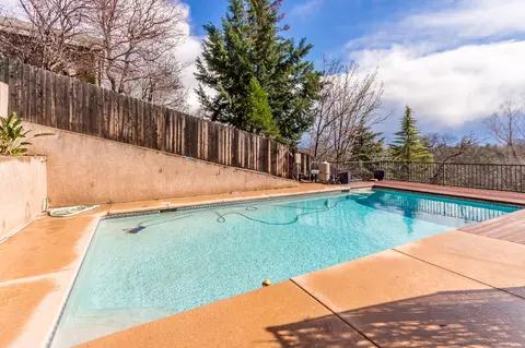 2314 Cumberland Dr, Redding, CA 96001 photo 47