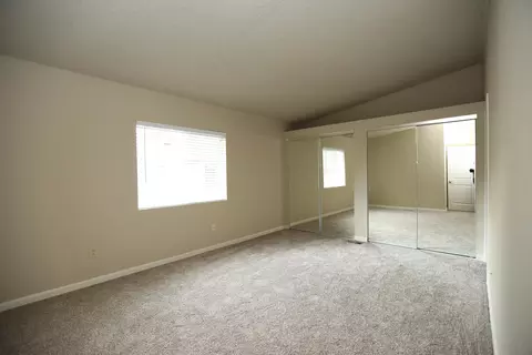 2742 Freebridge St, Redding, CA 96001 photo 11