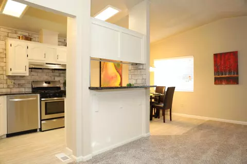 2742 Freebridge St, Redding, CA 96001 photo 3