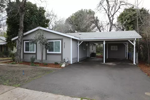 2742 Freebridge St, Redding, CA 96001 photo 1