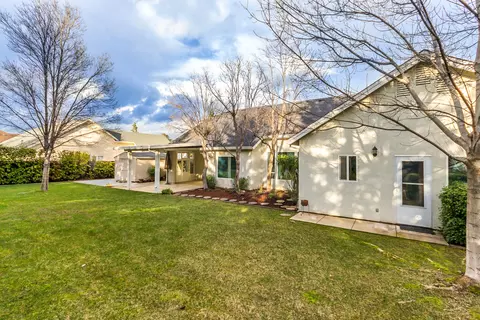2390 Crescent Moon Ct, Redding, CA 96001 photo 37