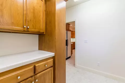 2390 Crescent Moon Ct, Redding, CA 96001 photo 34