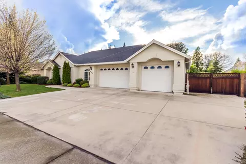 2390 Crescent Moon Ct, Redding, CA 96001 photo 42
