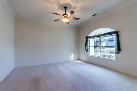 2390 Crescent Moon Ct, Redding, CA 96001 photo 9
