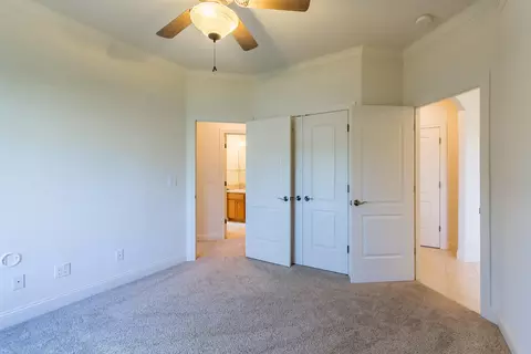 2390 Crescent Moon Ct, Redding, CA 96001 photo 26