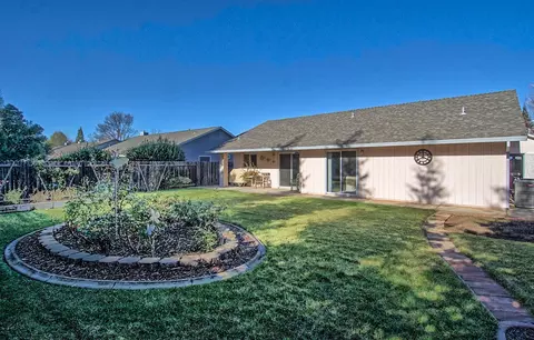 1956 Catherine Way, Redding, CA 96002 photo 32