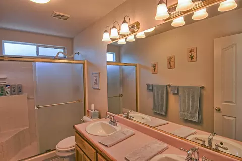 1956 Catherine Way, Redding, CA 96002 photo 24