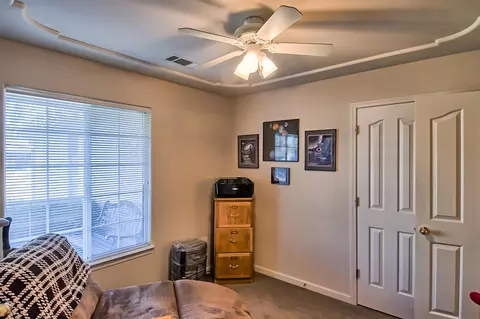 1956 Catherine Way, Redding, CA 96002 photo 9