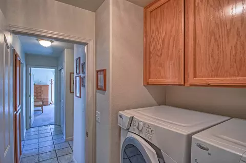 1956 Catherine Way, Redding, CA 96002 photo 17