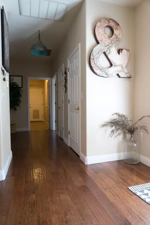 1423 Woodbridge Ct, Redding, CA 96002 photo 14