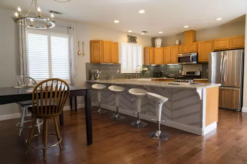 1423 Woodbridge Ct, Redding, CA 96002 photo 10