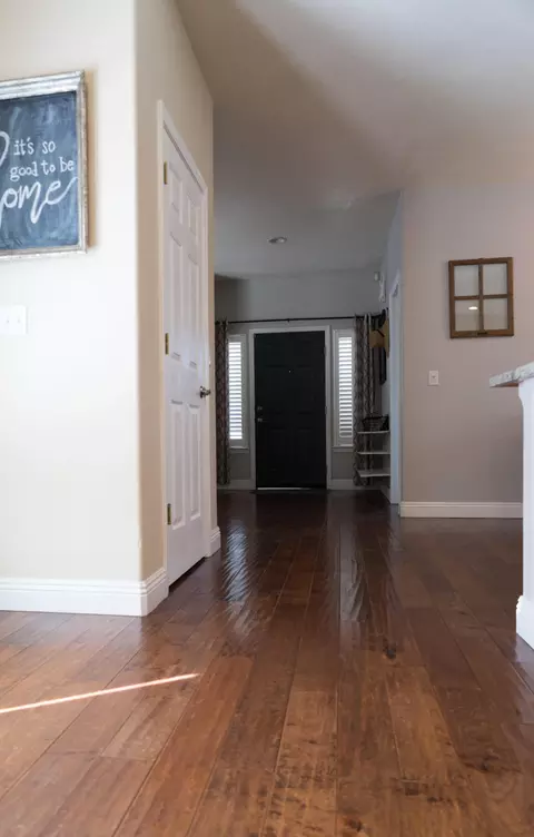 1423 Woodbridge Ct, Redding, CA 96002 photo 13