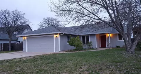 2010 Juarez Ln, Redding, CA 96003 photo 1