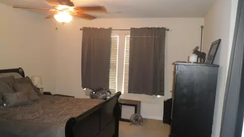 2385 La Villa Way, Redding, CA 96003 photo 8