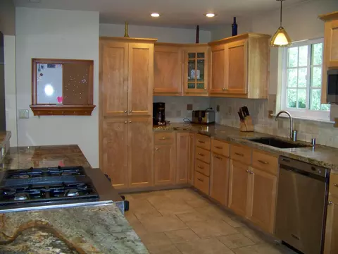 8530 Copper Dr, Redding, CA 96001 photo 23