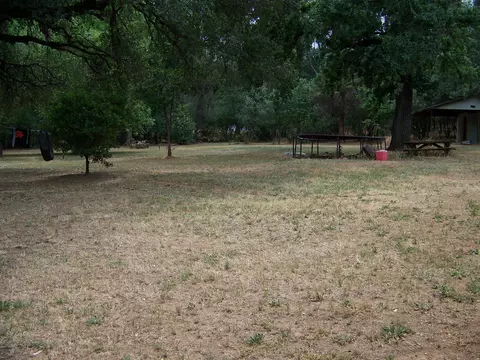 8530 Copper Dr, Redding, CA 96001 photo 30