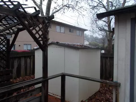 748 West St, Redding, CA 96001 photo 14