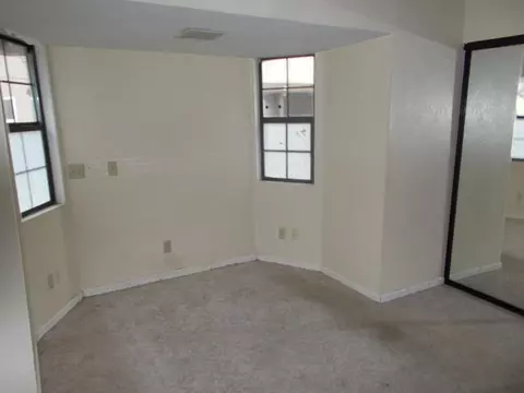 748 West St, Redding, CA 96001 photo 6