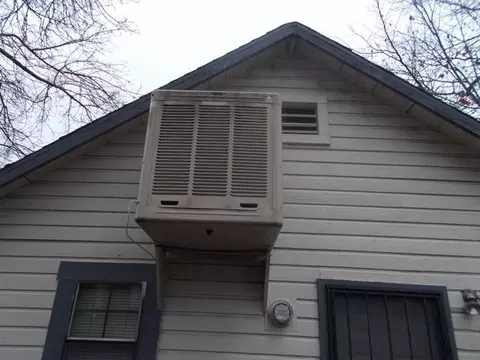 748 West St, Redding, CA 96001 photo 4
