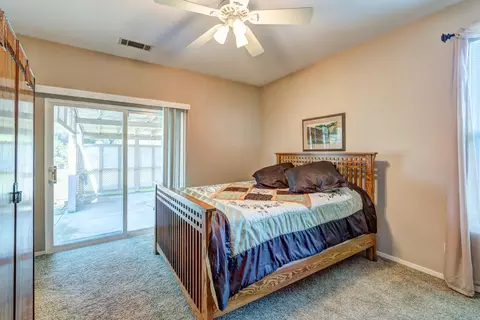 1484 Augustine Way, Redding, CA 96002 photo 11