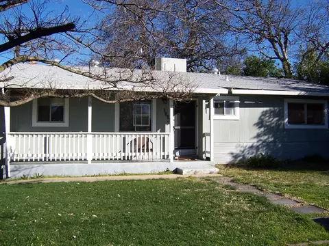 1602 Cascade Ln, Redding, CA 96002 photo 2