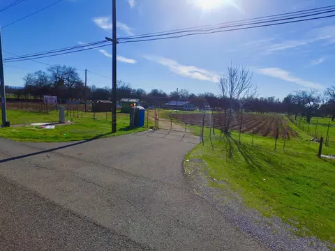 21245 Hwy 299, Redding, CA 96003 photo 8