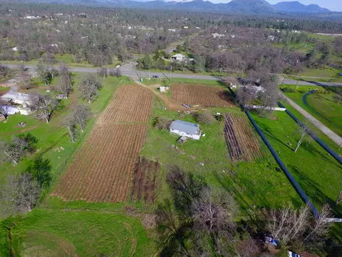 21245 Hwy 299, Redding, CA 96003 photo 3