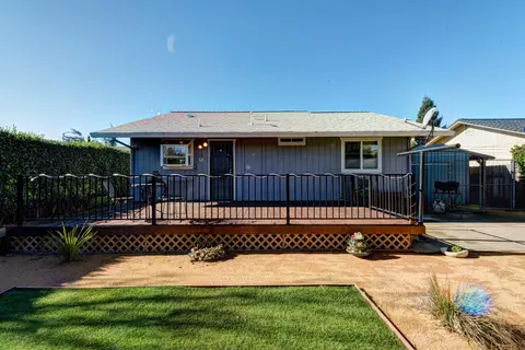 2585 Holly St, Anderson, CA 96007 photo 6