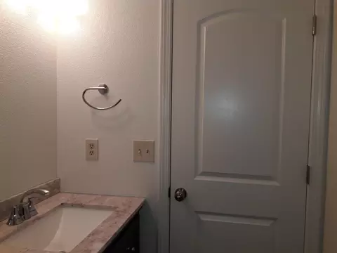 930 Partridge Dr, Redding, CA 96003 photo 13