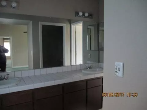 1930 Yahi Ln, Redding, CA 96002 photo 8
