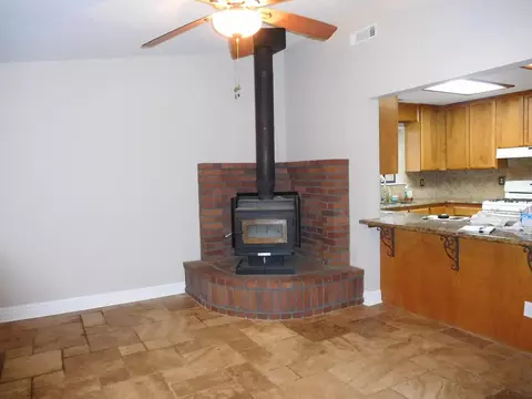 1652 Galaxy Way, Redding, CA 96002 photo 23