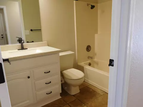1652 Galaxy Way, Redding, CA 96002 photo 17