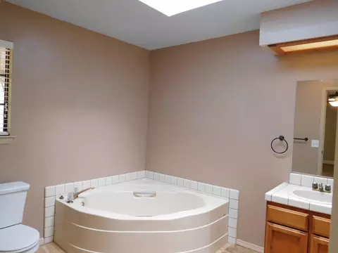 1652 Galaxy Way, Redding, CA 96002 photo 11