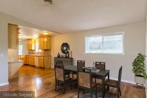 3955 Oro St, Redding, CA 96001 photo 4