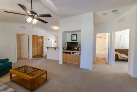 20278 Leon Ln, Redding, CA 96003 photo 10