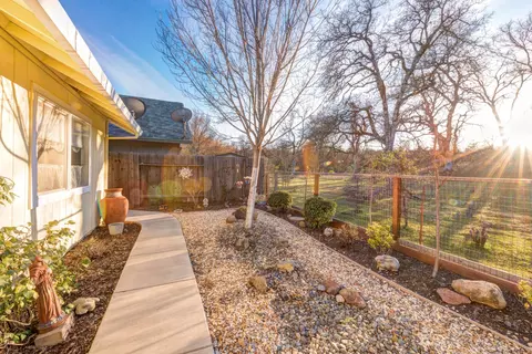 234 Buckhorn Walk, Redding, CA 96003 photo 11