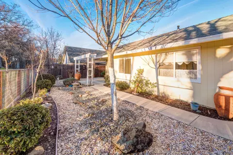 234 Buckhorn Walk, Redding, CA 96003 photo 13