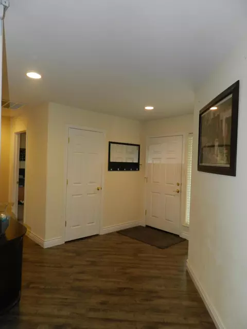 5554 Jan Ct, Redding, CA 96003 photo 7