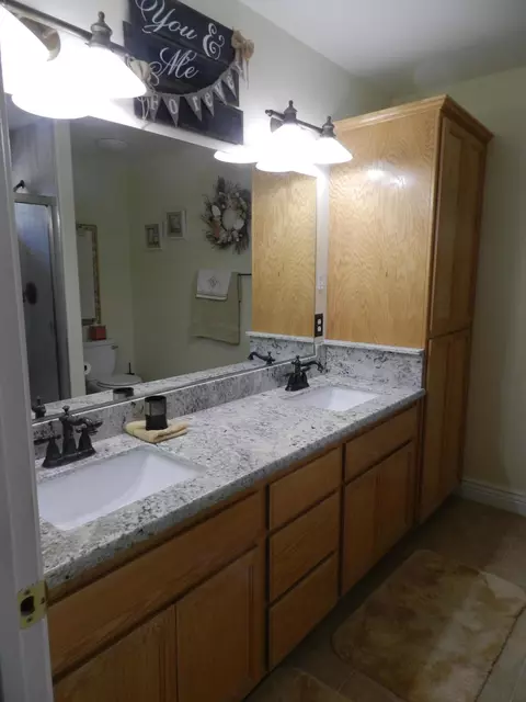 5554 Jan Ct, Redding, CA 96003 photo 29