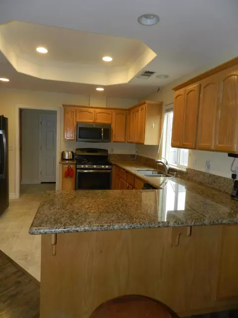 5554 Jan Ct, Redding, CA 96003 photo 5