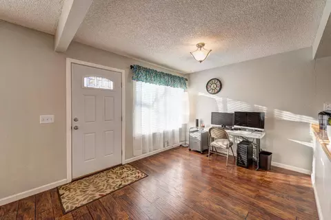3727 Pluto St, Redding, CA 96002 photo 3