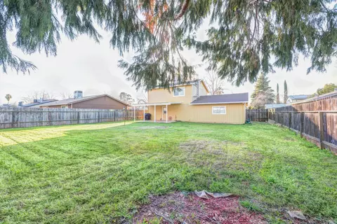3727 Pluto St, Redding, CA 96002 photo 20